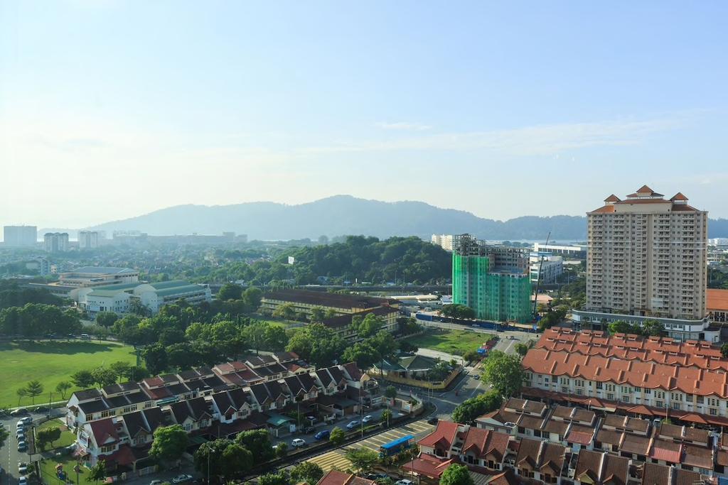 3-Bed Executive Suite, Rumahku @Ceo บายันเลอปาส ภายนอก รูปภาพ